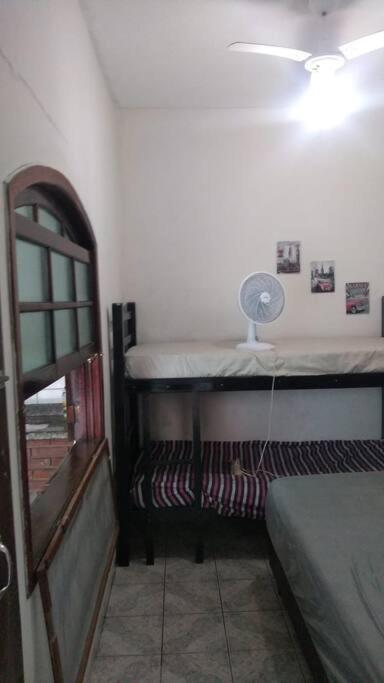 Holiday home Casa Grande Wi-fi 4 Dorm 3 Carros Area Churrasq 700 Mts Da Imirim Praia Grande (Santos)