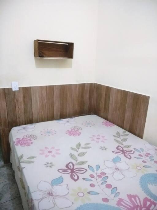 Holiday home Casa Grande Wi-fi 4 Dorm 3 Carros Area Churrasq 700 Mts Da Imirim Praia Grande (Santos)