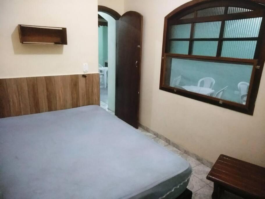 Casa Grande Wi-fi 4 Dorm 3 Carros Area Churrasq 700 Mts Da Imirim